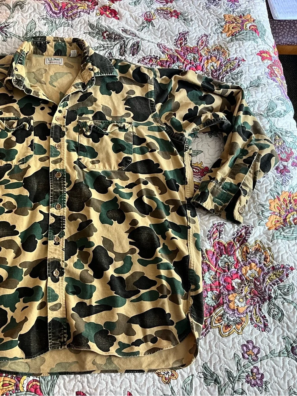 Vintage Men’s 80’s LL Bean Camo Longsleeve Tshirt Size 17 1/2 Made in USA - Picture 7 of 7